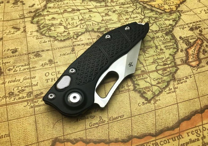 Microtech Borka Blades AUTO Stitch 3.03" M390 Stonewashed Blade, Black Aviation Aluminum Handles