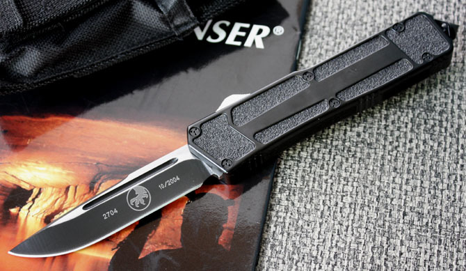 Microtech Scarab D/E OTF AUTO Knife 3.54" 440C Blade, Black Aluminum Alloy Handles