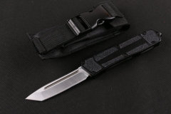 Microtech Scarab D/E OTF AUTO Knife 3.54" 440C Serrated Blade, Black Aluminum Alloy Handles