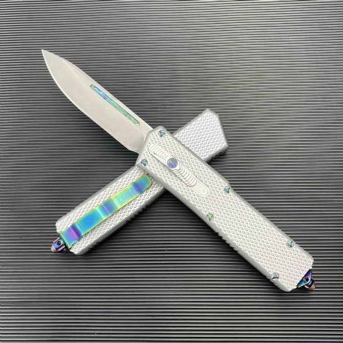 Microtech Cobra AUTO OTF Knife 3.54" D2 Dagger Blade, Aviation Aluminum Handles