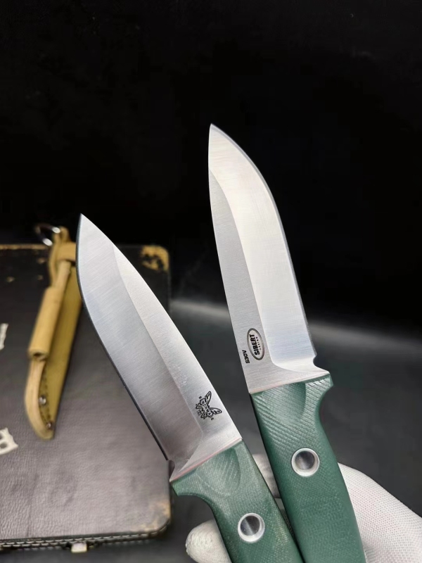 Benchmade Bushcrafter Fixed Blade Knife 4.4" CPM-S30V Satin Drop Point Blade Green G10 Handles Leather Sheath - A162