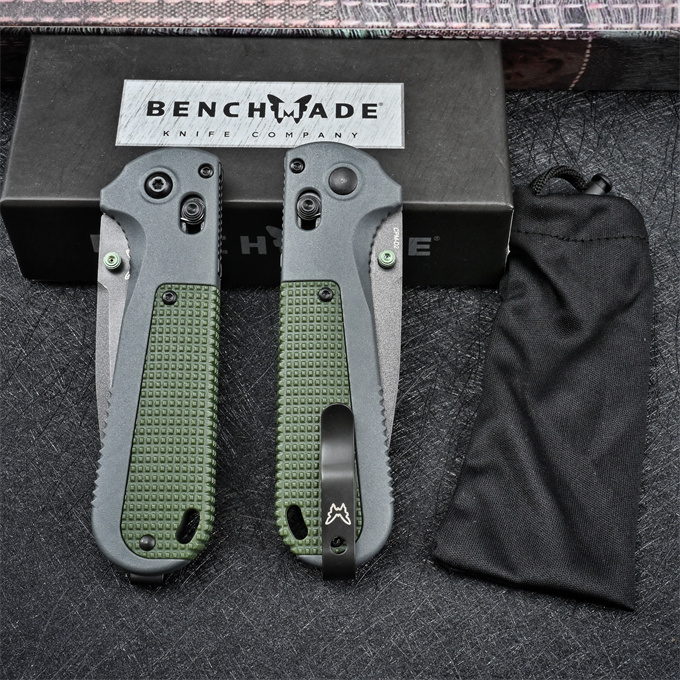 Benchmade Redoubt AXIS Folding Knife 3.54" CPM-D2 Plain Blade, Grivory Handles - 430SBK