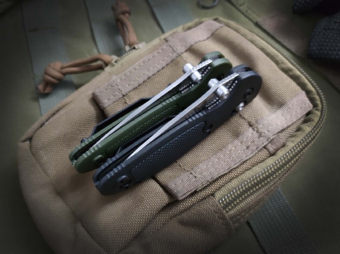 Benchmade Mini Griptilian AXIS Lock Folding Knife 2.83" 440C Satin Drop Point Plain Blade, Nylon Fiber Handles - 556