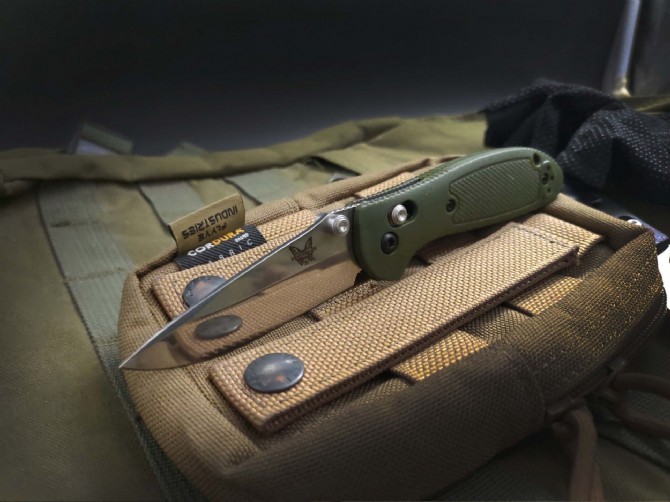 Benchmade Mini Griptilian AXIS Lock Folding Knife 2.83" 440C Satin Drop Point Plain Blade, Nylon Fiber Handles - 556