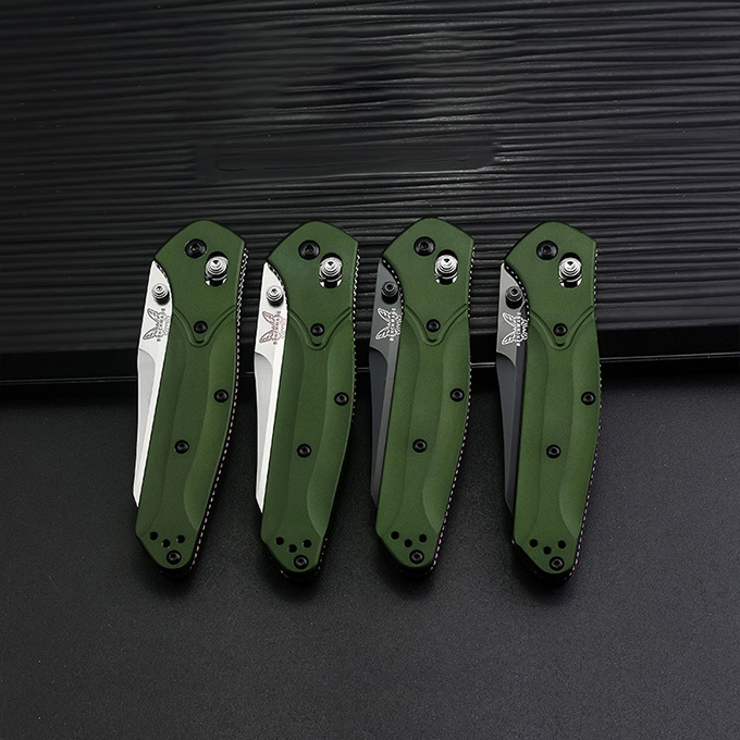 Benchmade 940 Osborne Folding Knife 3.22" S30V Satin Plain/Serrated Blade, Aviation Aluminum Handles