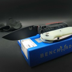 Benchmade Freek Folding Knife 3.54" Black Cerakoted CPM-M4 Plain Blade, G10 Handles - 560BK-1