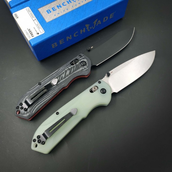 Benchmade Freek Folding Knife 3.54" Black Cerakoted CPM-M4 Plain Blade, G10 Handles - 560BK-1
