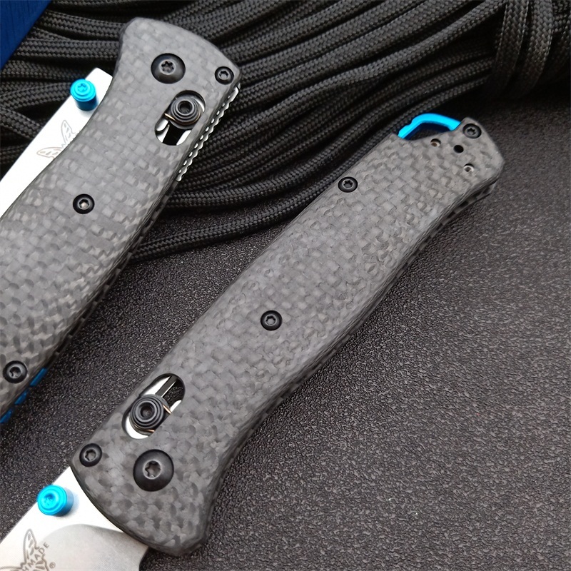 Benchmade 535-3 Bugout AXIS Folding Knife 3.07" S90V Satin Plain Blade, Carbon Fiber Handles