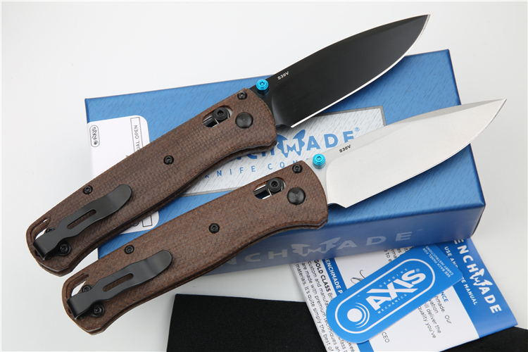 Benchmade 535-3 Bugout AXIS Folding Knife 3.07" S30V Satin Plain Blade, Flax Handles