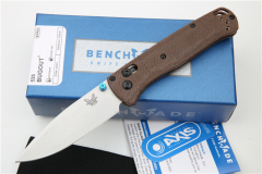 Benchmade 535-3 Bugout AXIS Folding Knife 3.07" S30V Satin Plain Blade, Flax Handles