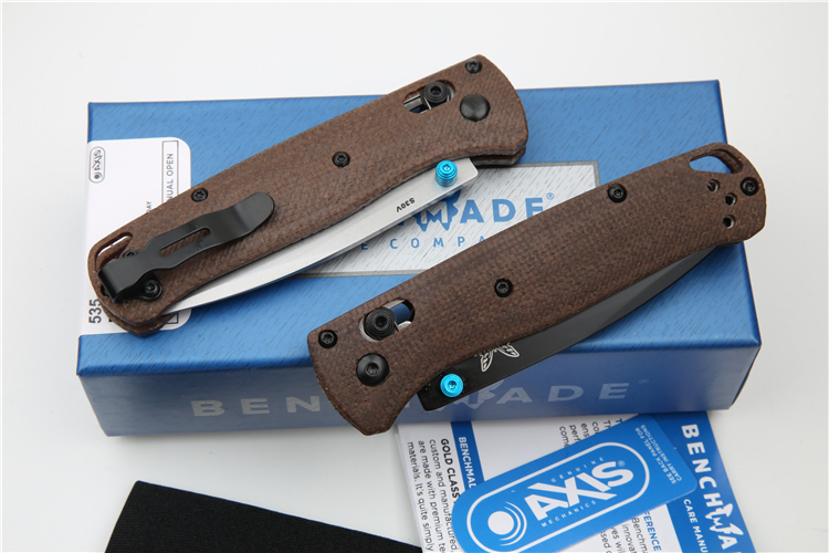 Benchmade 535-3 Bugout AXIS Folding Knife 3.07" S30V Satin Plain Blade, Flax Handles