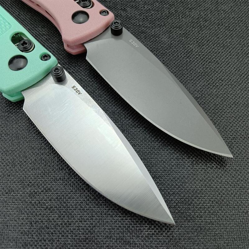 Benchmade Mini 533 Bugout AXIS Folding Knife 2.75" S30V Plain Blade, Grivory Handles - 533BK-2