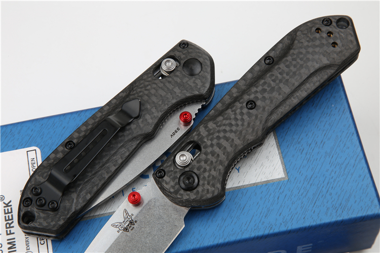 Benchmade Mini Freek Folding Knife 2.95" S90V Satin Plain Blade, Carbon Fiber Handles - 565-1