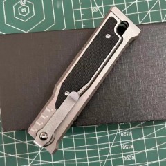 Reate Assisted Open Folding Knife 3.14" D2 Satin Plain Blade, Aluminum Alloy +G10 Handles