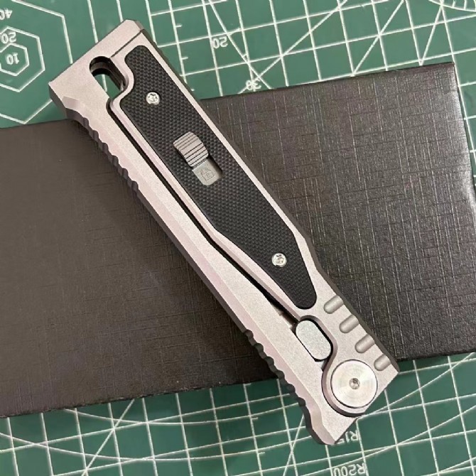 Reate Assisted Open Folding Knife 3.14" D2 Satin Plain Blade, Aluminum Alloy +G10 Handles