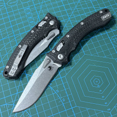 Microtech Amphibian RAM-LOK Manual Folding Knife 3.62" M390MK Plain Blade, Carbon Fiber Handles