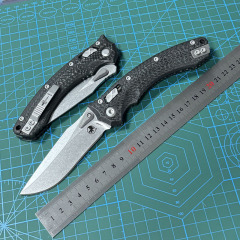 Microtech Amphibian RAM-LOK Manual Folding Knife 3.62" M390MK Plain Blade, Carbon Fiber Handles