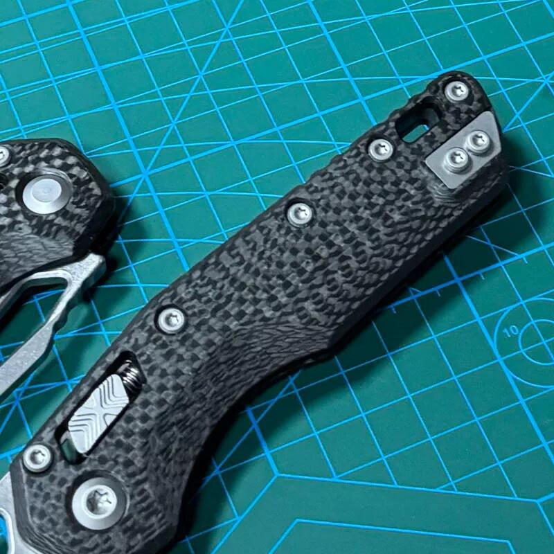 Microtech MSI RAM-LOK Manual Folding Knife 3.54" M390MK Plain Blade, Carbon Fiber Handles, AXIS Lock