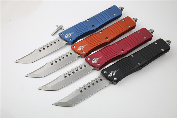 Microtech Troodon AUTO OTF Knife 3.74" M390 Satin Double Edge Dagger Blade, Aviation Aluminum Handles