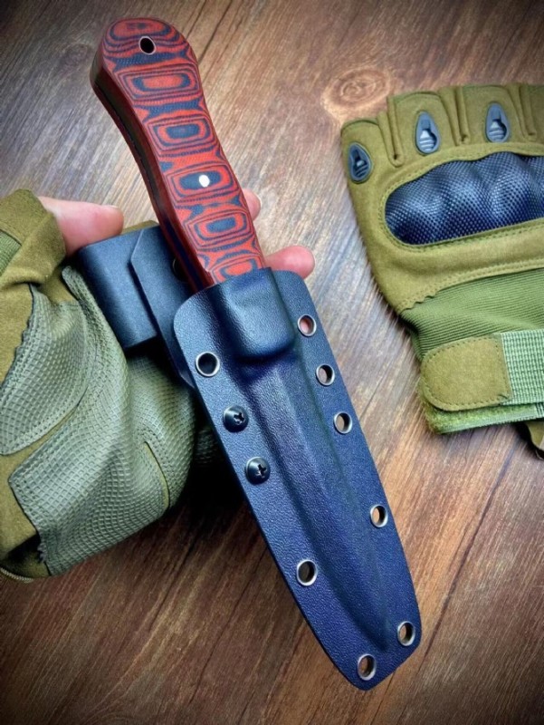 WK Belt Fixed Blade Knife 4.72" VG10 Blade, Red G10 Handles, Lined Kydex Leather Sheath