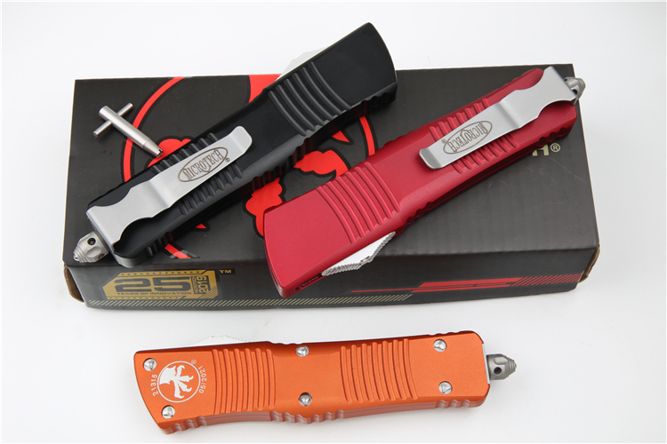 Microtech Troodon AUTO OTF Knife 3.74" M390 Satin Double Edge Dagger Blade, Aviation Aluminum Handles