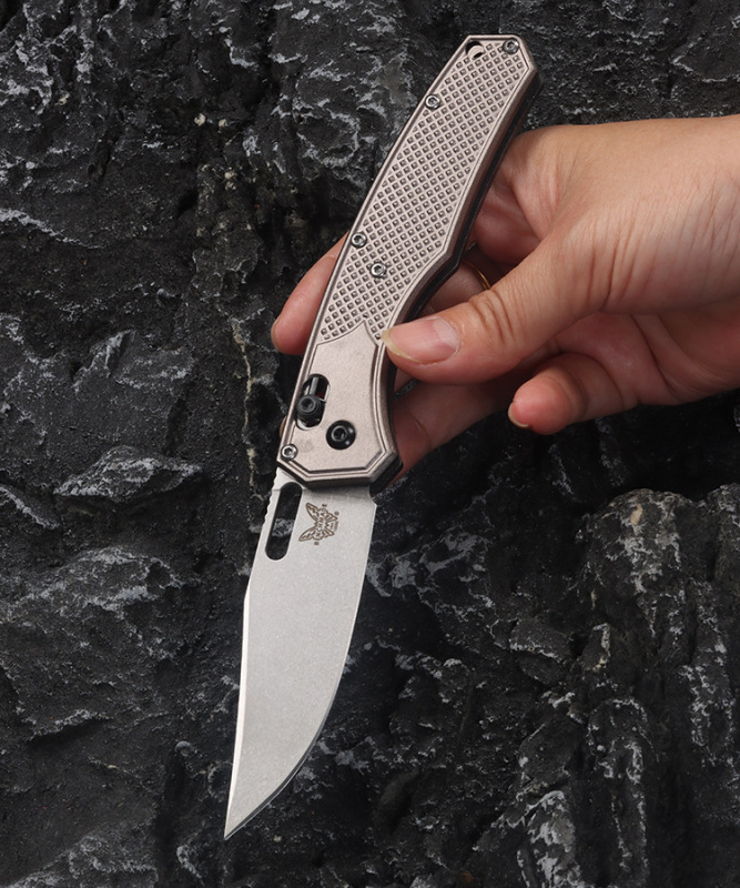 Benchmade Hunt Taggedout AXIS Folding Knife 3.46" CPM-154 Clip Point Blade, Aluminum Alloy Handles - 15535