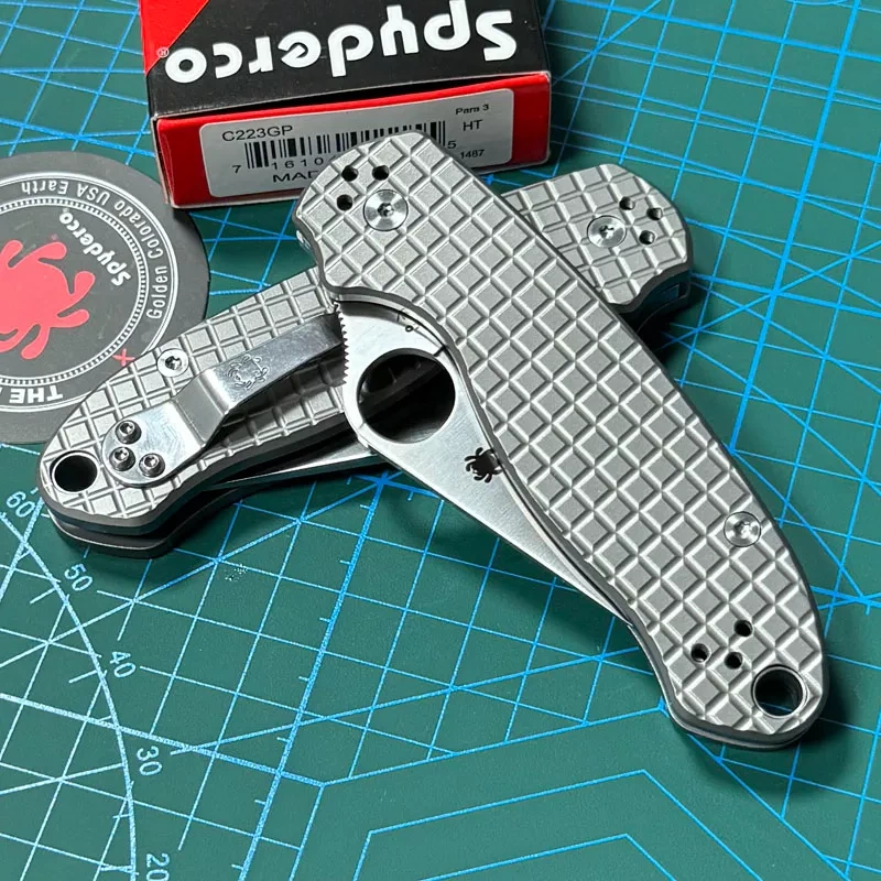 Spyderco Para 3 Folding Knife 2.91" S30V Satin Plain Blade, TC4 Handles (Paramilitary 3) - C223TIP