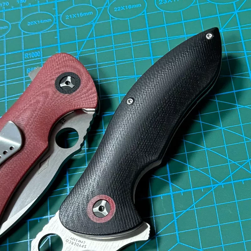 Spyderco Military Folding Knife 3.35" S30V Satin Plain Blade, Black G10 Handles, Liner Lock - C187GP