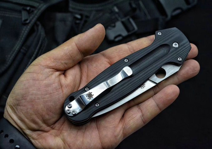 Spy C125 Folding Knife 3.86" CPM-S30V Satin Plain Blade, G10 Handles - C125GP