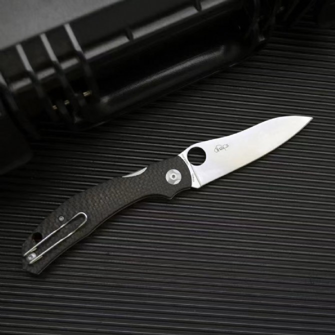 Spy Kapara Folding Knife 3.54" S30V Satin Plain Blade, Carbon Fiber Handles, Compression Lock - C241CF