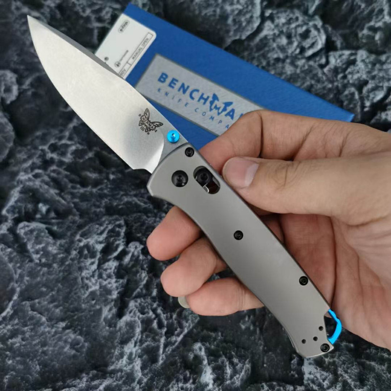 Benchmade 535 Bugout AXIS Folding Knife 3.07" S90V Satin Plain Blade, TC4 Handles