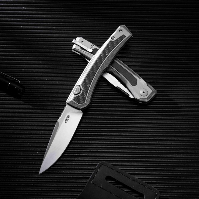 ZT 0556 AUTO Folding Knife 3.35" CPM-MagnaCut Two-Tone Drop Point Blade, Titanium Handles with Carbon Fiber Inlays
