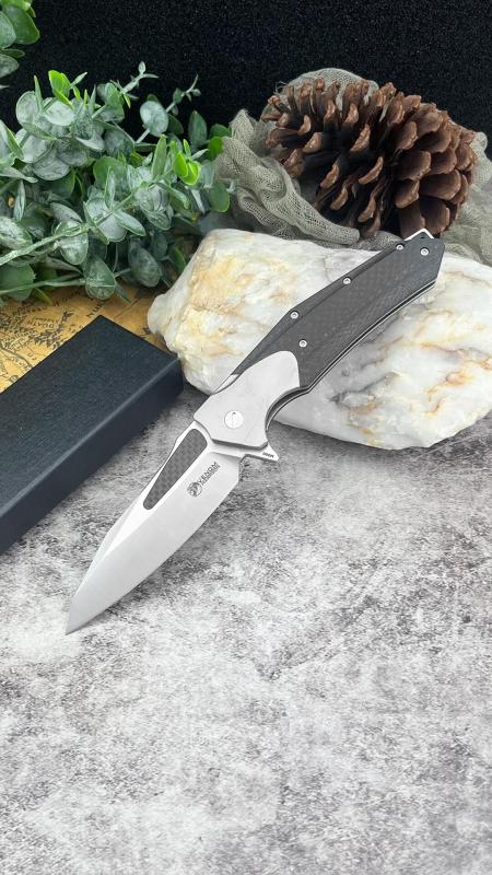 KV-Venom Folding Knife 4.02" D2 Satin Drop Point Blade, Carbon Fiber + Aluminum Handles