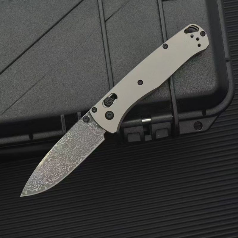 BM 535 Bugout AXIS Folding Knife 3.15" Damascus/D2 Satin Plain Blade, TC4 Handles