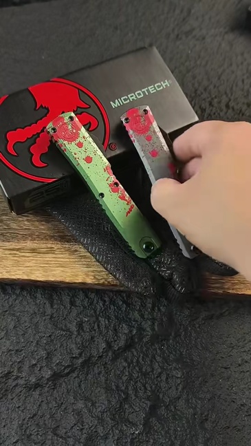MT UT-Zombie OTF AUTO Knife 3.23" D2 Plain Blade, Aluminum Alloy Handles