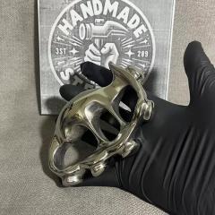 Right hand-1