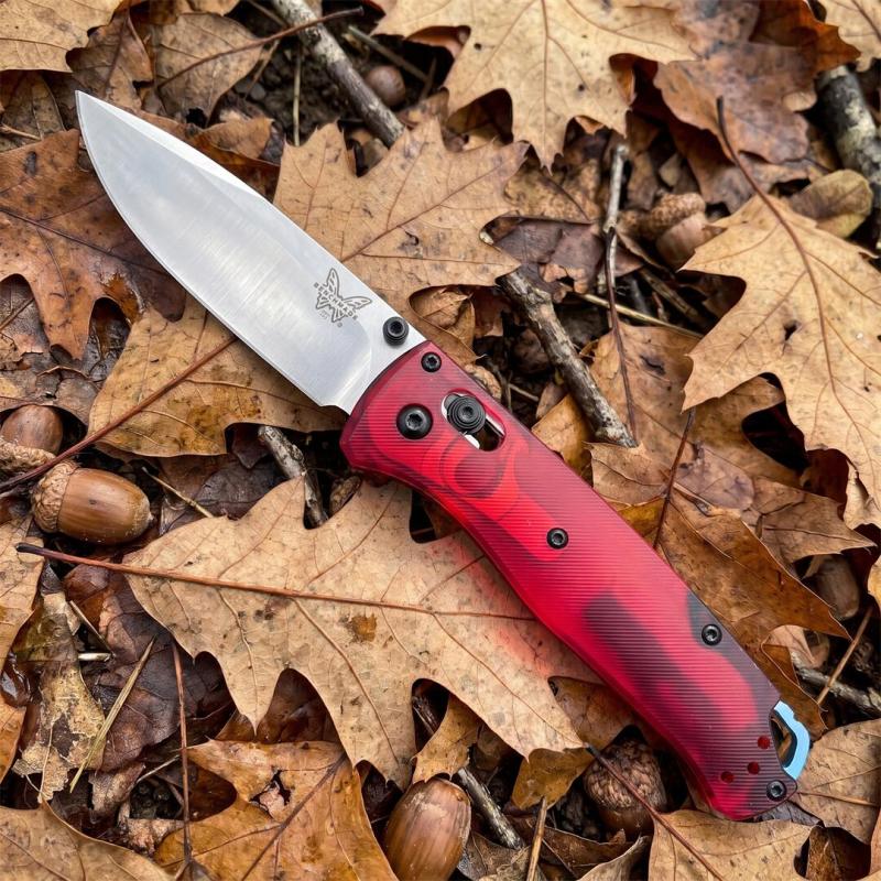 BM 535-1 Bugout AXIS Folding Knife 3.15" D2 Satin Plain Blade, PEI Handles