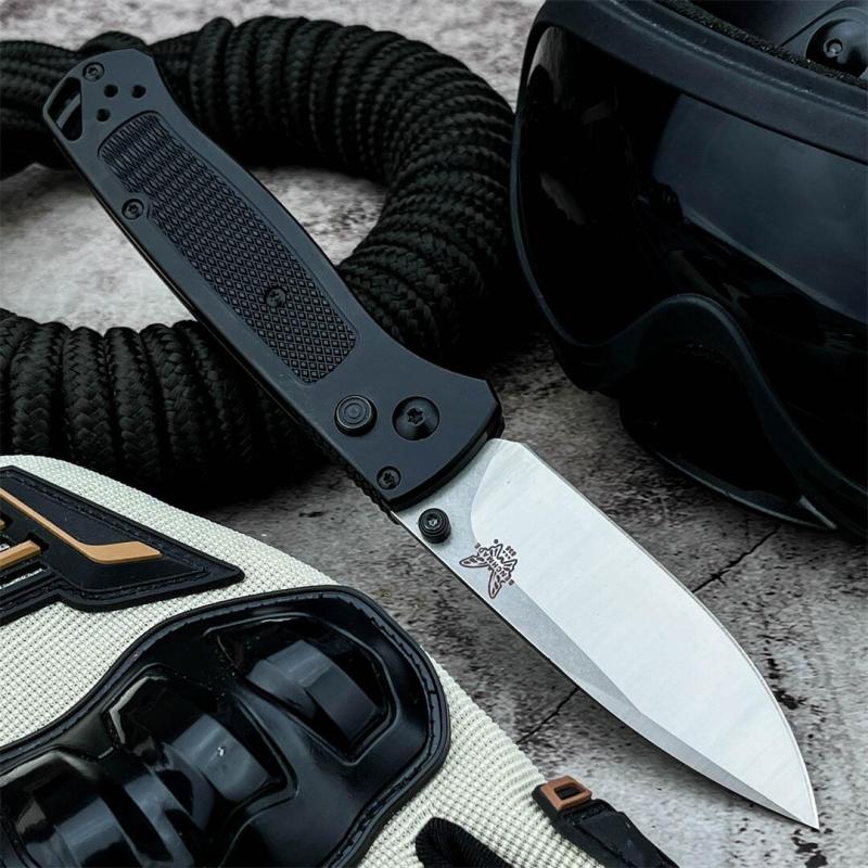 BM 535 Auto Folding Knife 3.19" D2 Plain Blade, Machined Aluminum Handles