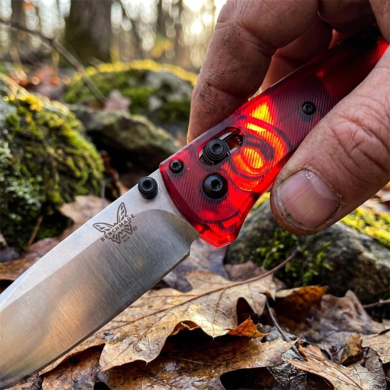 BM 535-1 Bugout AXIS Folding Knife 3.15" D2 Satin Plain Blade, PEI Handles