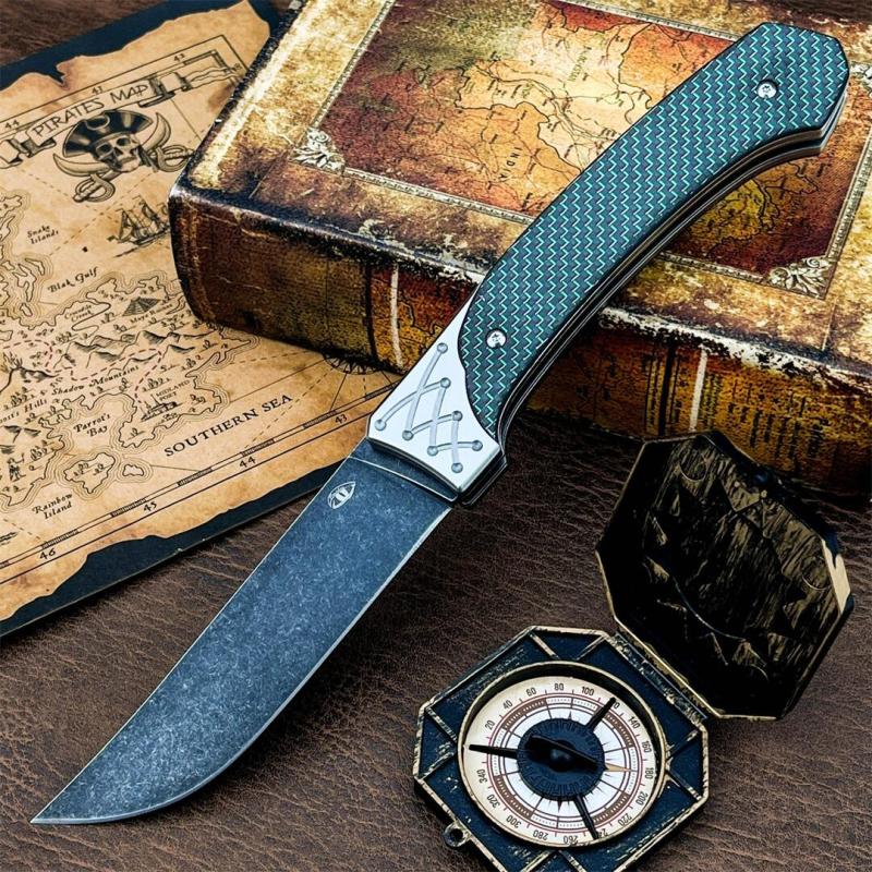 Russia Crawler Folding Blade Knife 4.57" D2 Blade, 420 Steel+ Carbon Fiber Handles