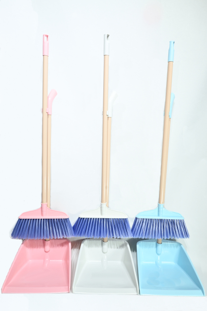 GV no.G8028 housekeeping tool plastic broom and dustpan set