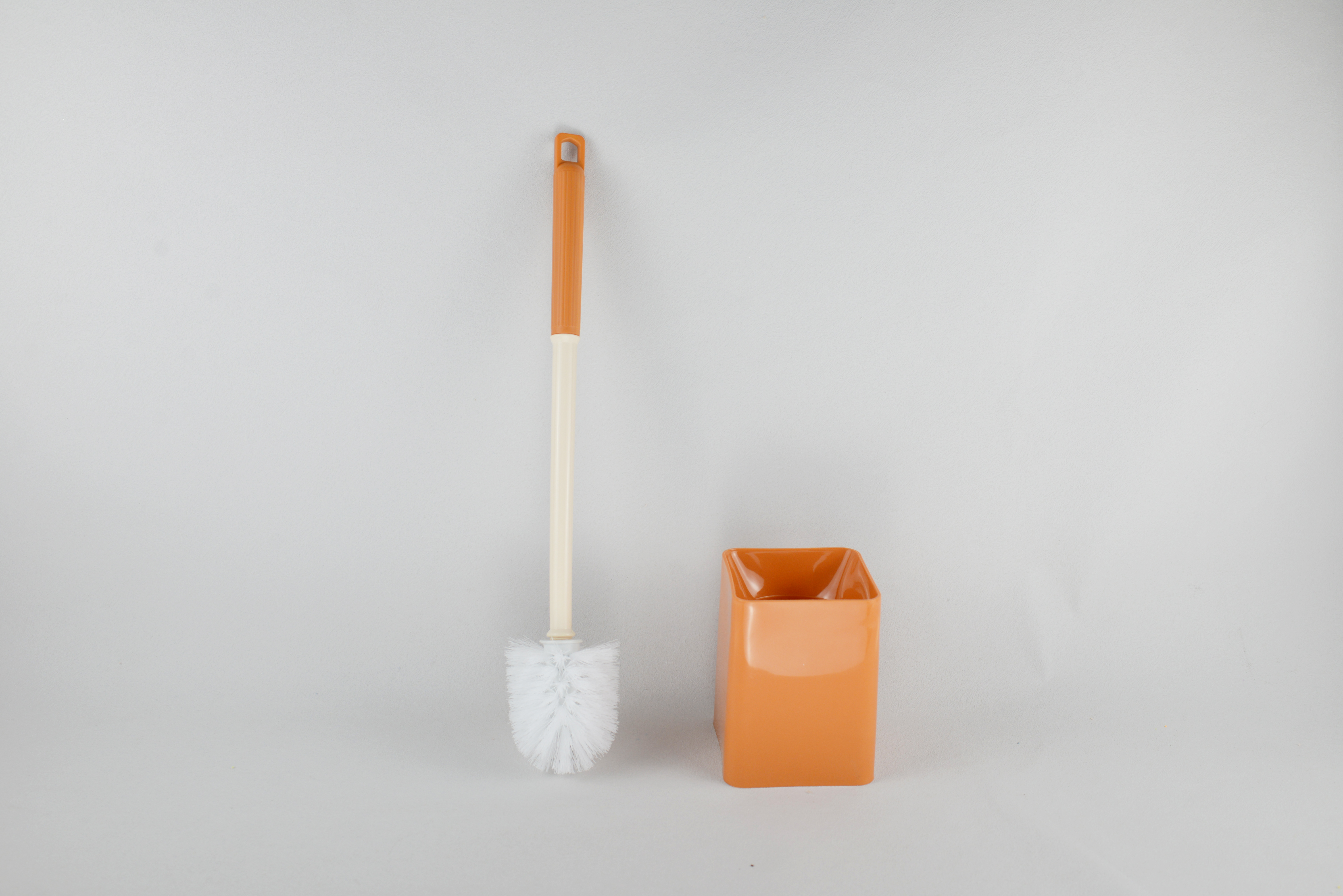 GV no.5224 plastic toilet brush with stand