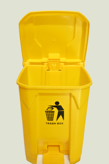GV  30/50/80L plastic pedal dustbin big capacity for public use garbage can trash collection