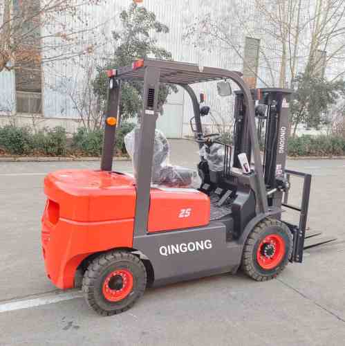 QINGONG 2.5Ton Diesel Forklift Truck Lift Truck