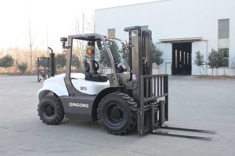 3.5Ton All Terrian Forklift Truck