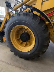 Qingong 388H Экскаватор-погрузчик