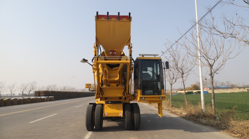 QinGong 2.6 m3 QG-2.6 самозагружающийся смеситель