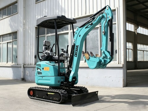 QINGONG QG322L MINI EXCAVATOR