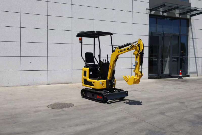 QINGONG QG319 MINI EXCAVATOR