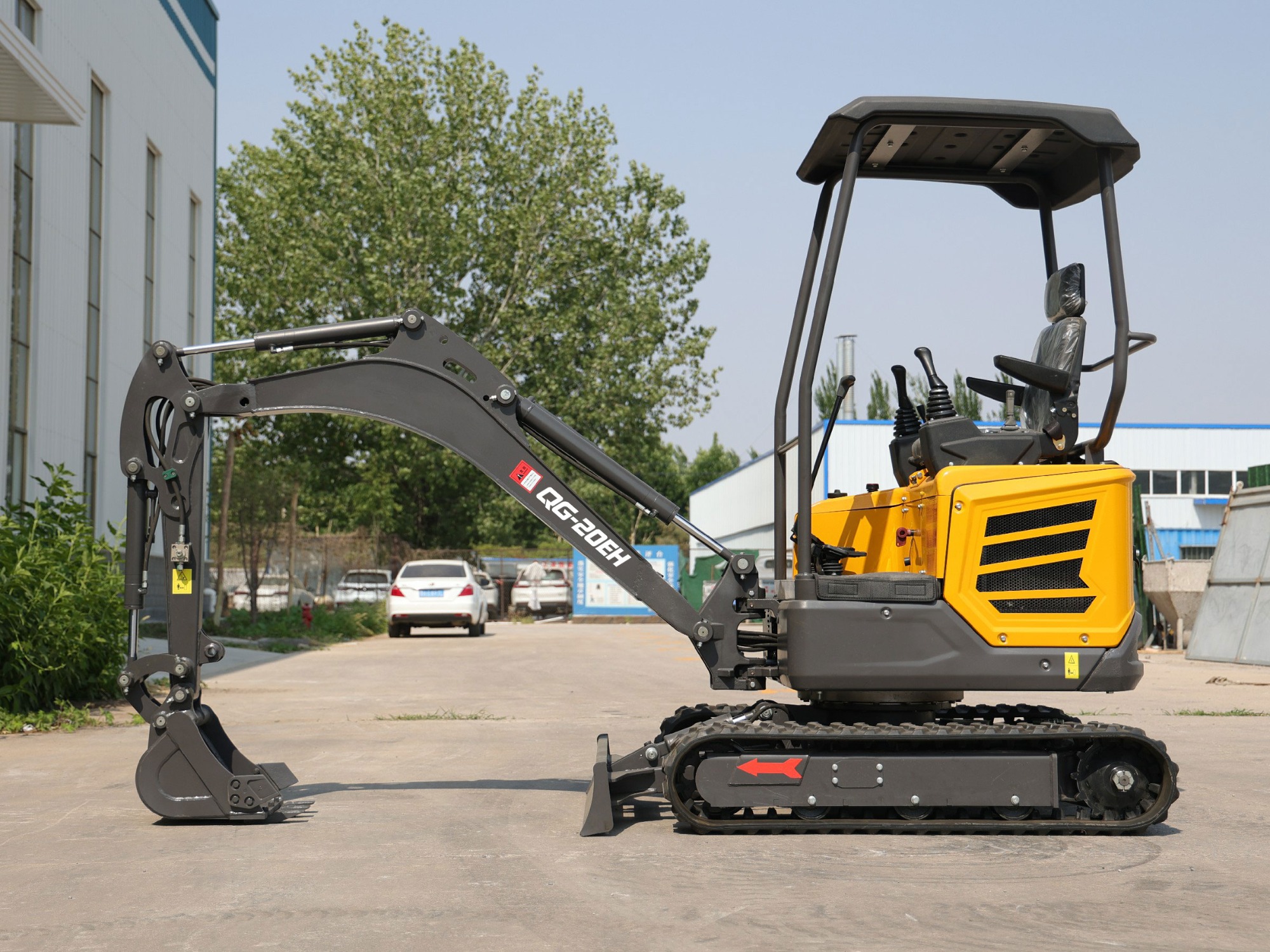 QINGONG QG-20EH MINI EXCAVATOR